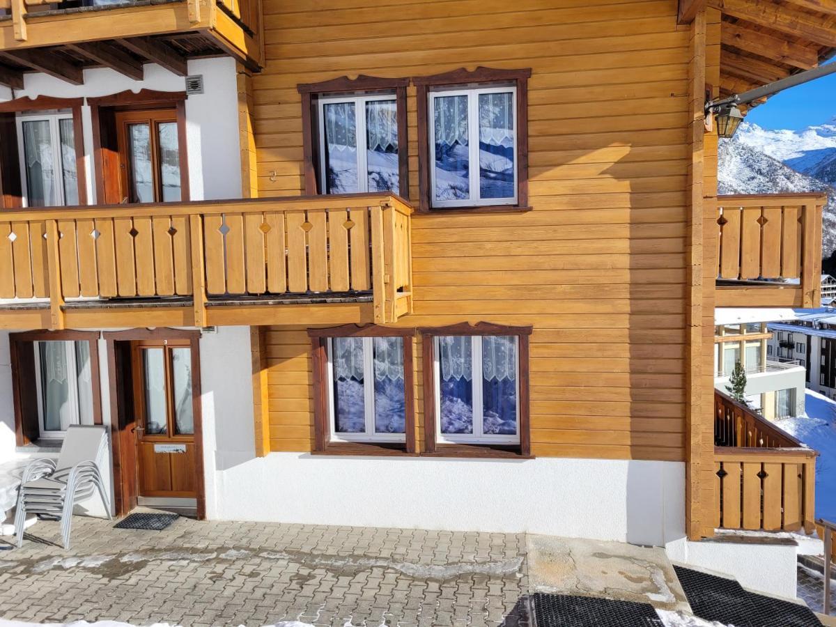 Chalet Ideal 萨斯费 外观 照片
